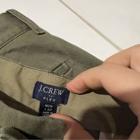 J. Crew Factory Men’s Chino Pants Olive 29 x 32 - Picture 3 of 4